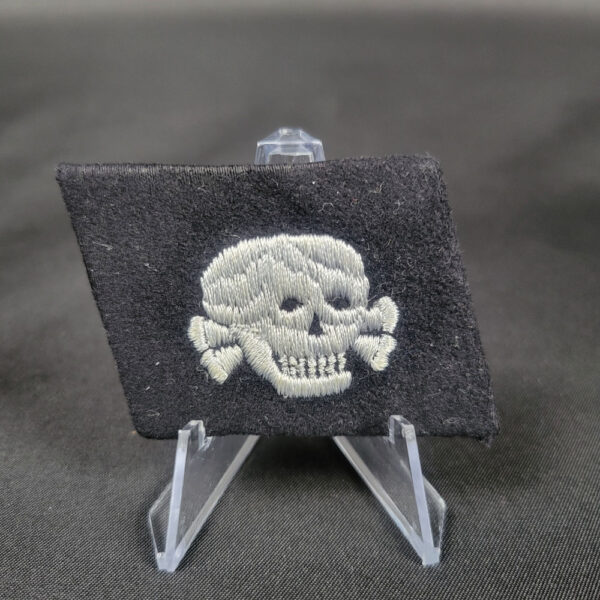 SS Totenkopf Collar Tab - Dachau