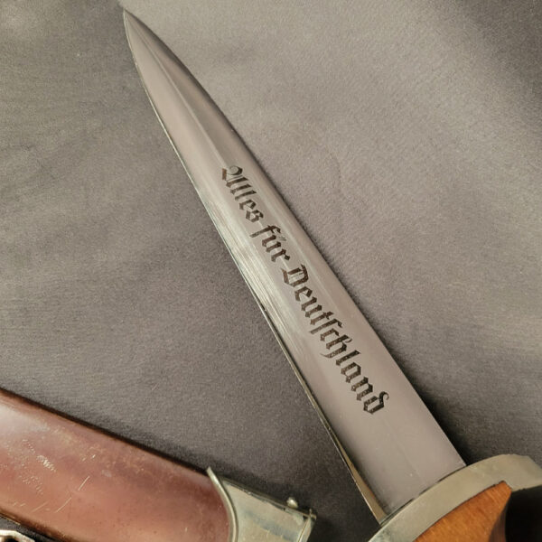 Early Gebr. Bohme Nachfl. Brotterode SA Dagger with Hanger - Image 3